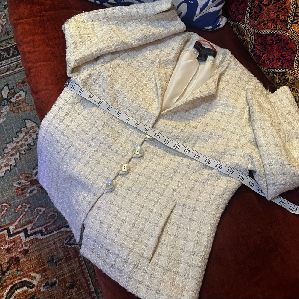 Nina McLemore Metallic Stitch Windowpane Tweed Ivory Silk Lined Blazer - Picture 12 of 16
